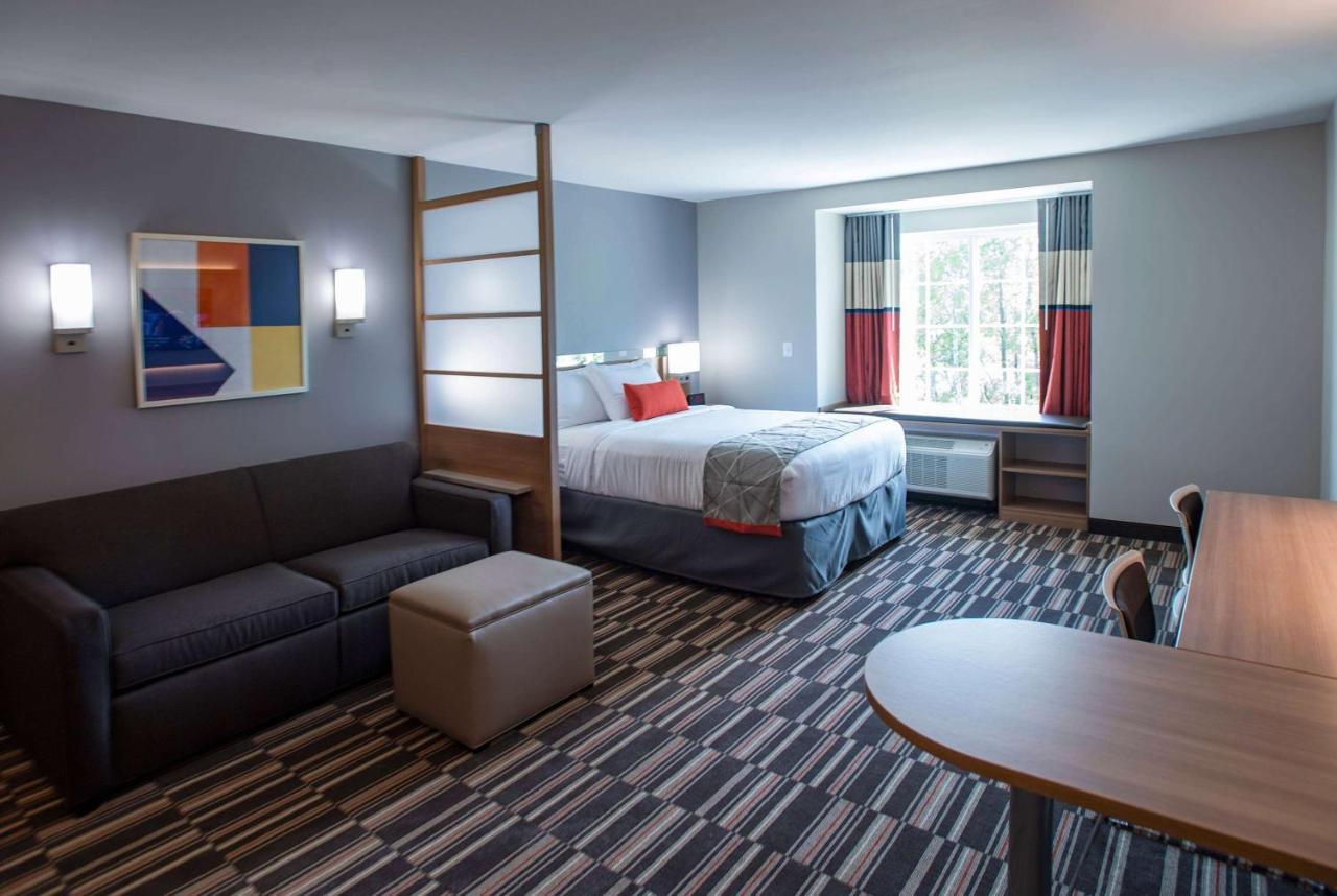 Microtel & By Wyndham Ny Hotel 2*